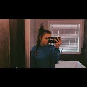 Meet your Posher, Paige